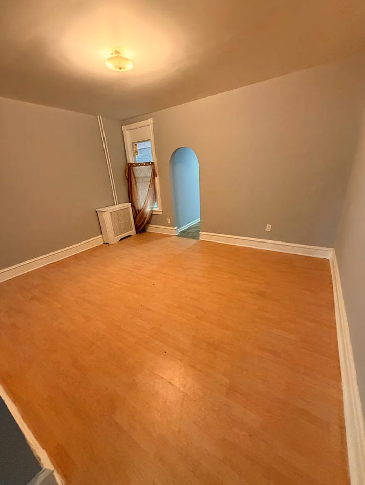 6920 Paschall Ave - Photo 3 of 12