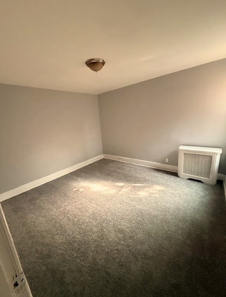 6920 Paschall Ave - Photo 7 of 12
