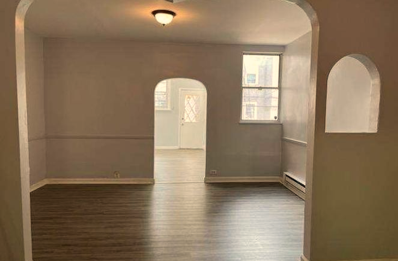 6302 Wheeler St - Photo 4 of 9