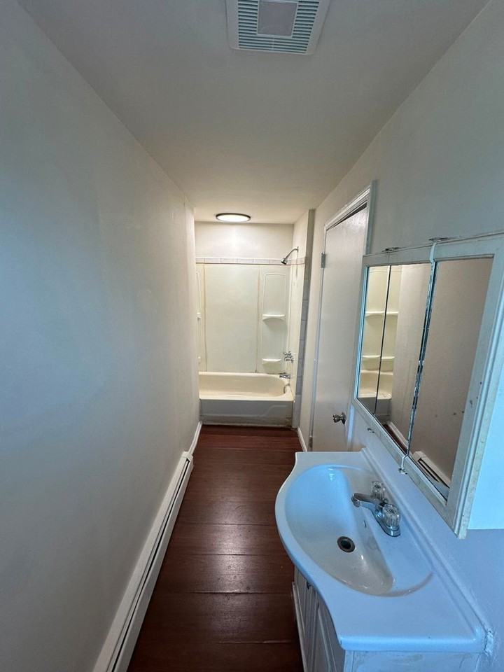 580 South 1st Avenue - Photo 7 of 15