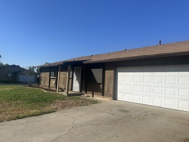 1305 Guiseppe Ln Modesto, CA. - Photo 2 of 21