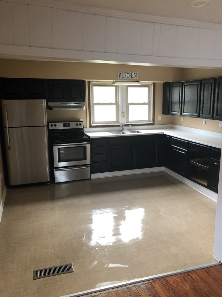 305 Swigert Ave #1 - Photo 4 of 15