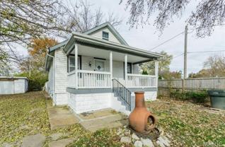 6837 Bradley Ave - Photo 1 of 1