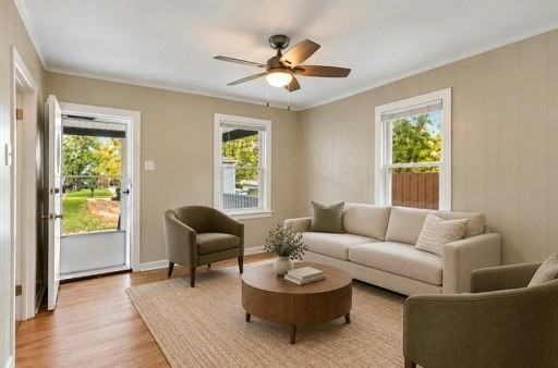 6837 Bradley Ave - Photo 5 of 23
