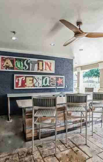 9323 Menchaca Road, Unit 0523 - Photo 4 of 7