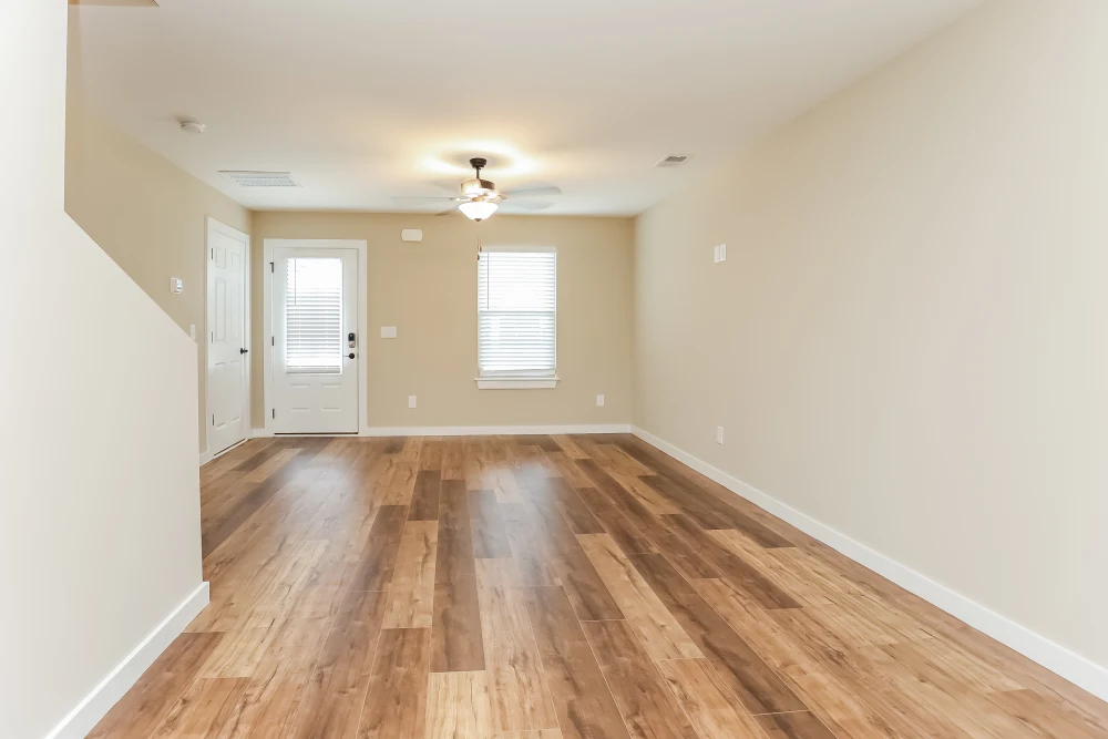 218 Emmett Drive - Photo 3 of 15