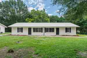 featured image of 15 E Westover Dr