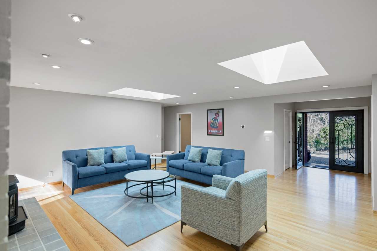 5 Deer Meadow Pl #1 - Photo 5 of 50