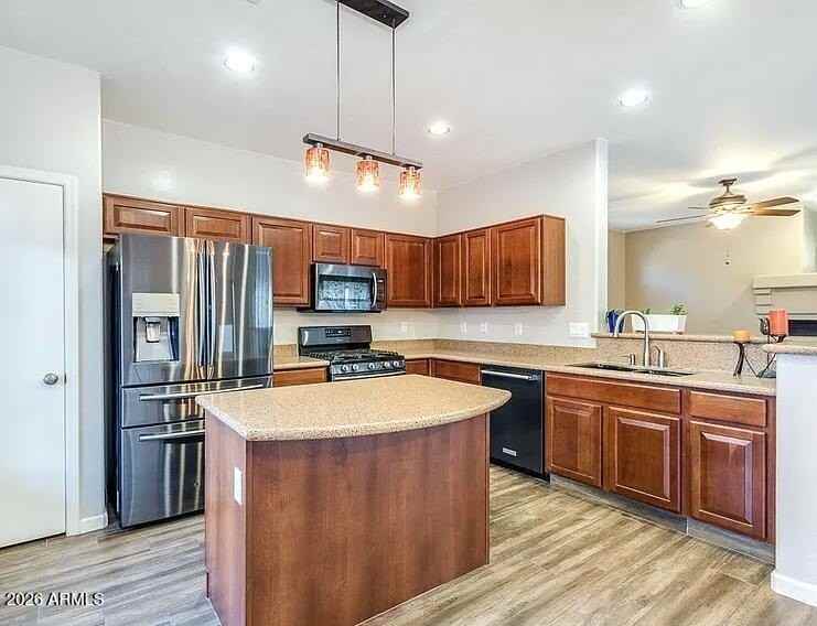 2660 E Chester Dr - Photo 3 of 6