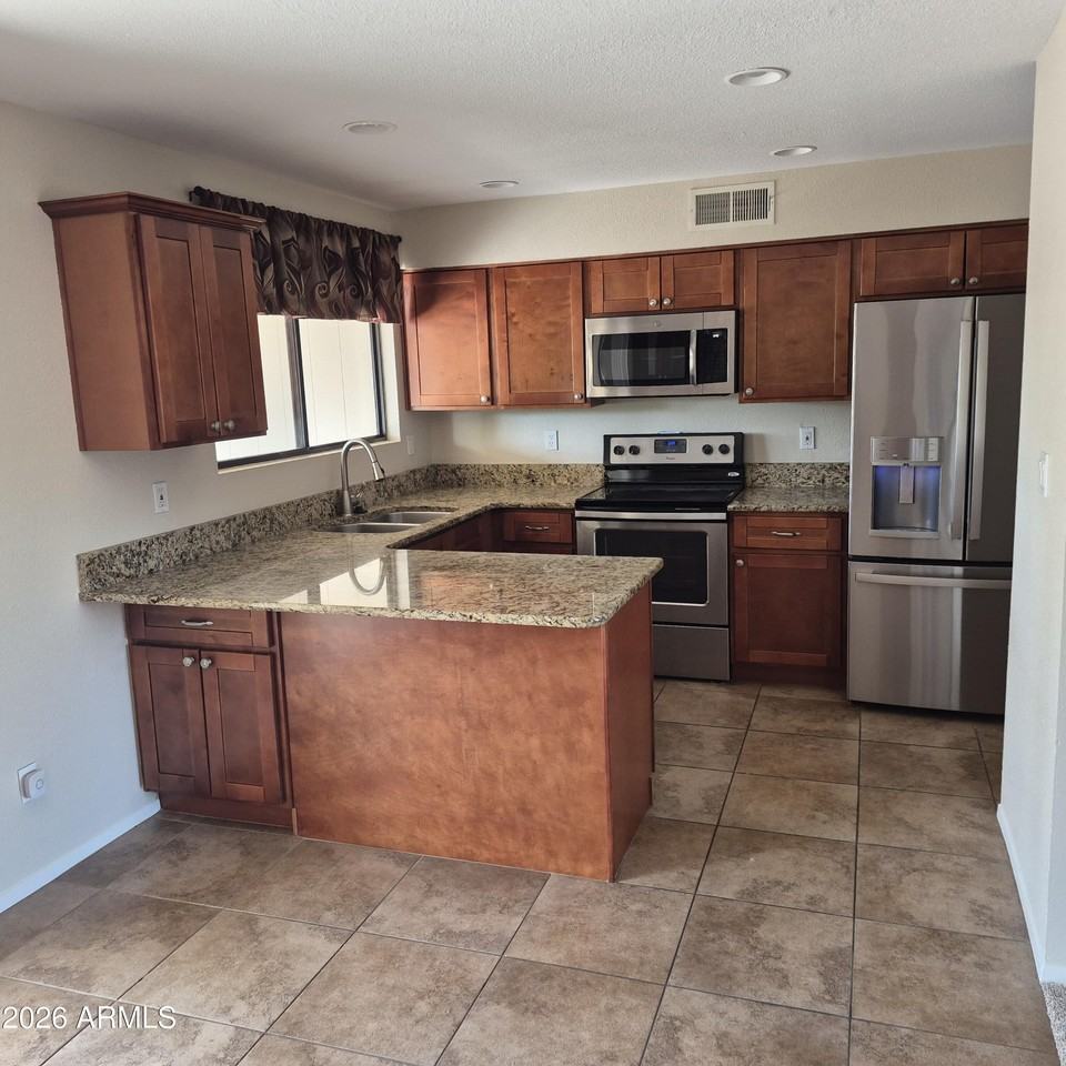 8055 E Frito Dr - Photo 7 of 20