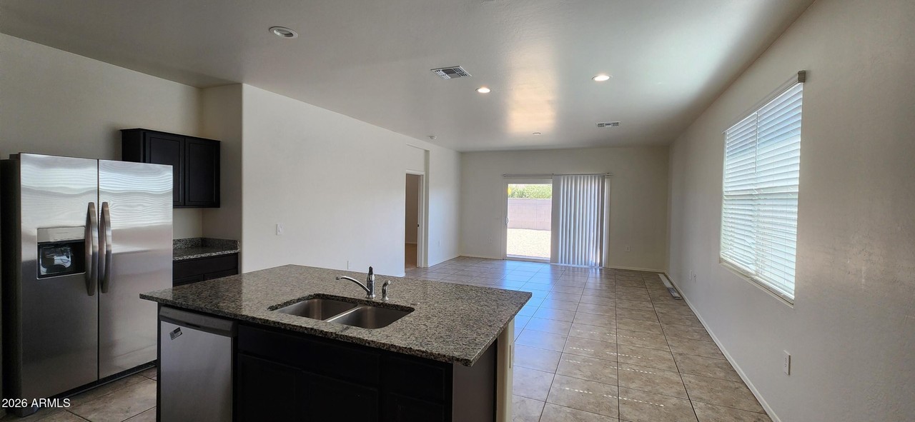 18199 N Conquistador Dr - Photo 2 of 11
