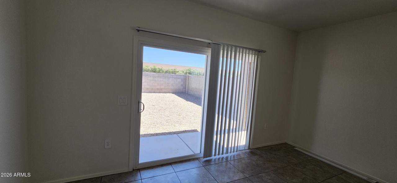 18199 N Conquistador Dr - Photo 5 of 11