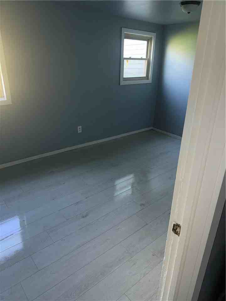 8 Greene St - Photo 3 of 10
