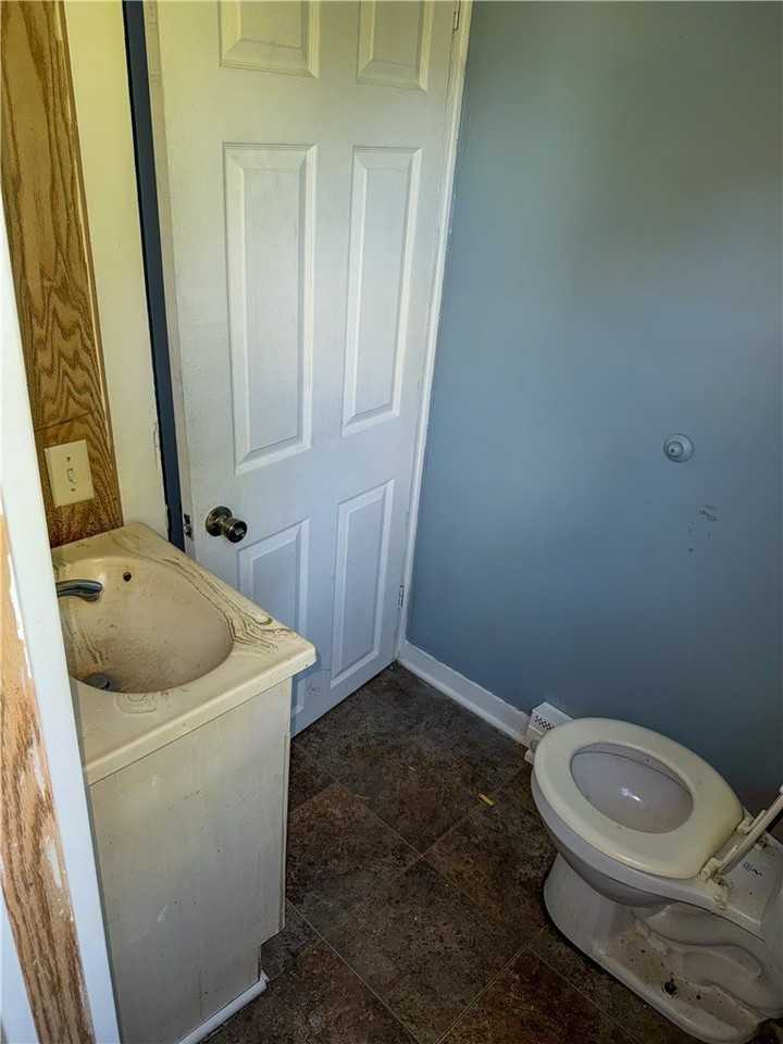 8 Greene St - Photo 7 of 10
