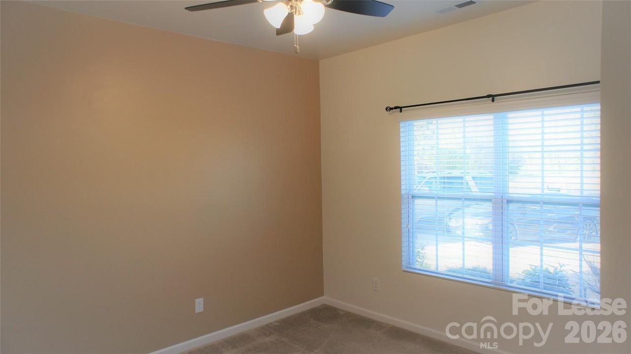 1504 Chilford Ct - Photo 5 of 35