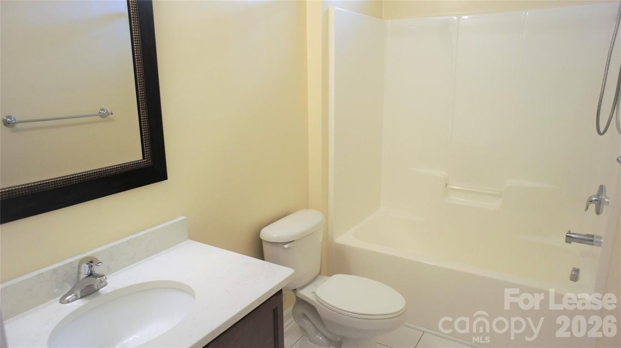 1504 Chilford Ct - Photo 6 of 35
