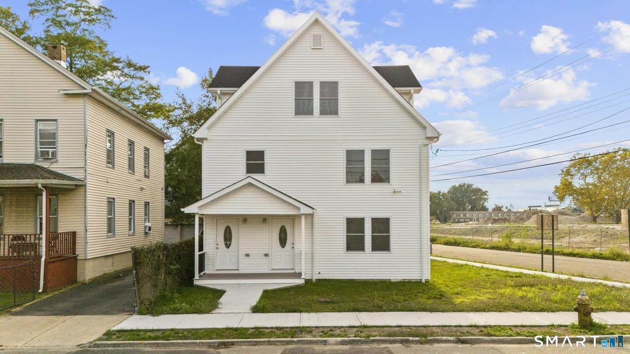 131 Columbia St #1