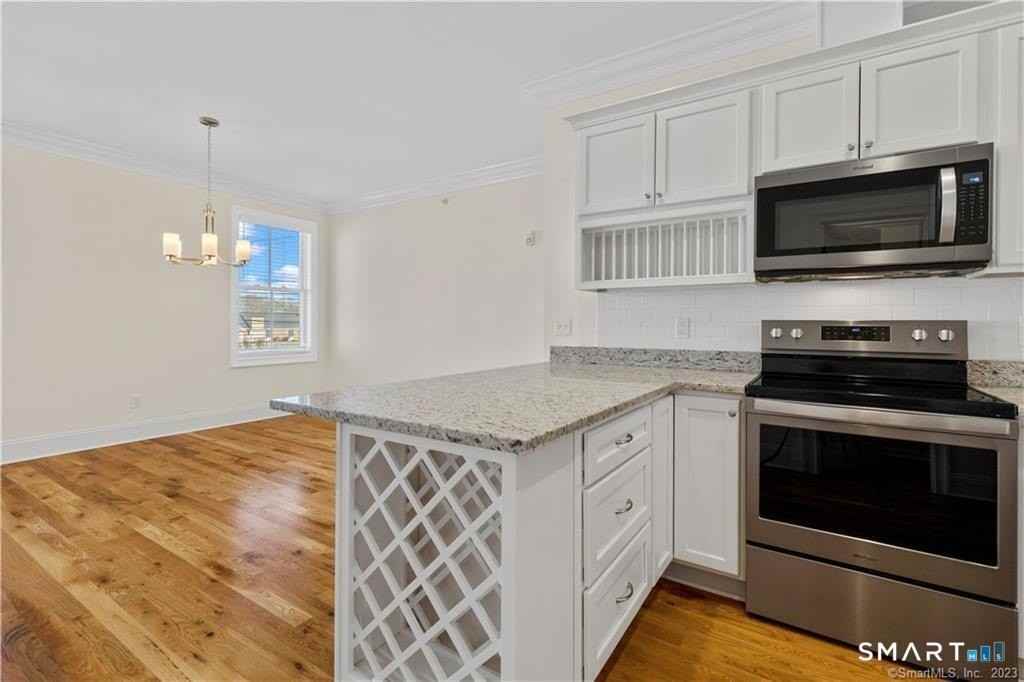 73 W Main St #2 - Photo 6 of 17