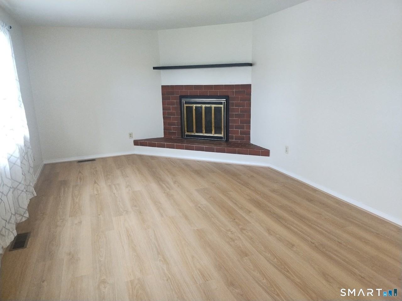 47 Southwind Ln #47 - Photo 4 of 13