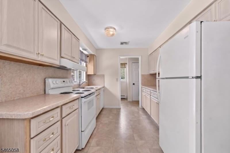 66 Bunnvale Rd - Photo 5 of 7