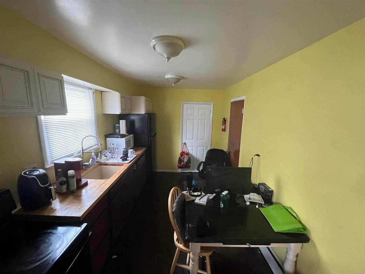 112 N Washington Ave - Photo 7 of 16
