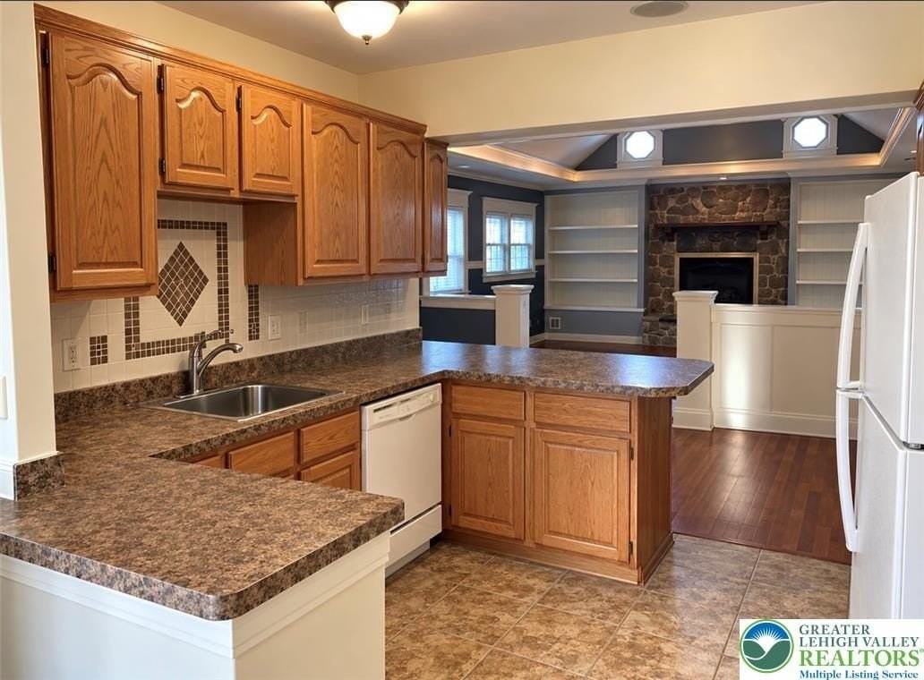 1213 Stanley Ave - Photo 6 of 12