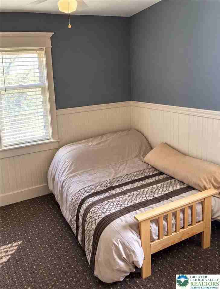 1213 Stanley Ave - Photo 7 of 12