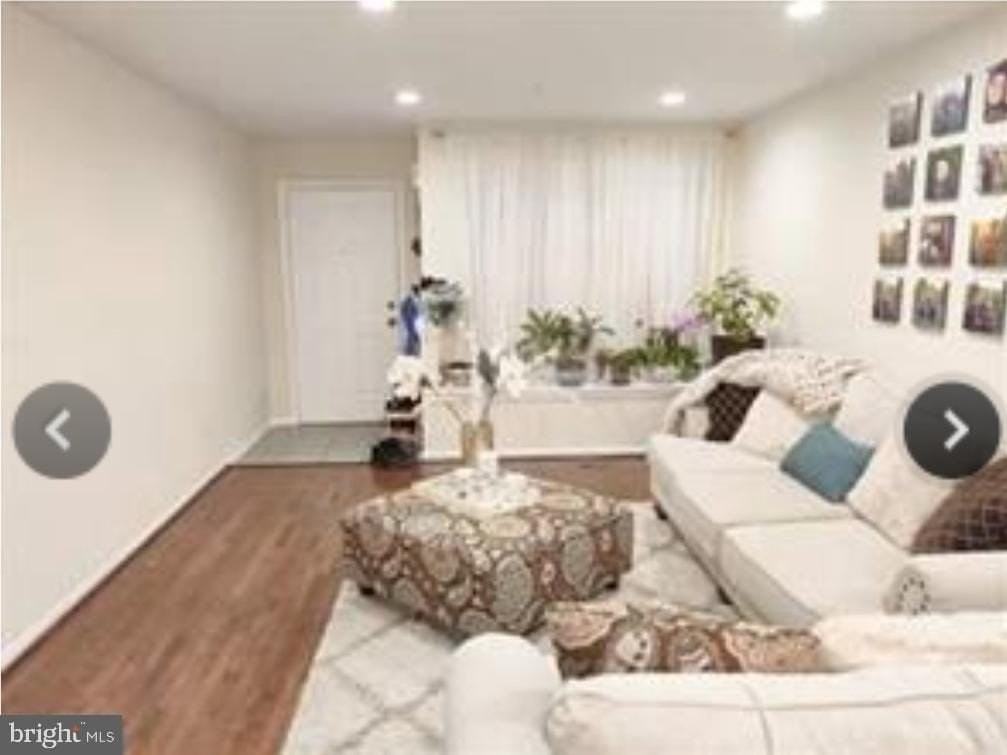 1451 Sweetbriar Dr - Photo 3 of 25