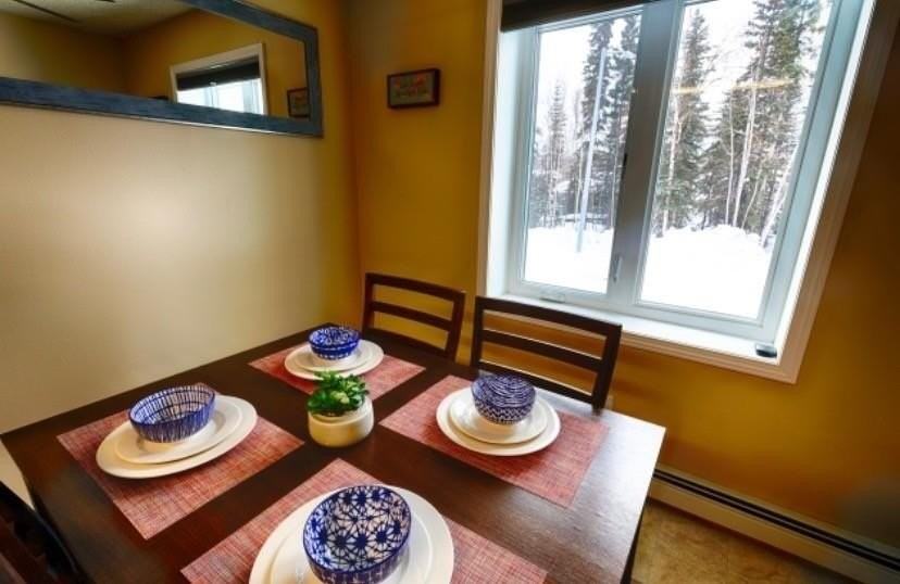 638 Ouida Way - Photo 7 of 10