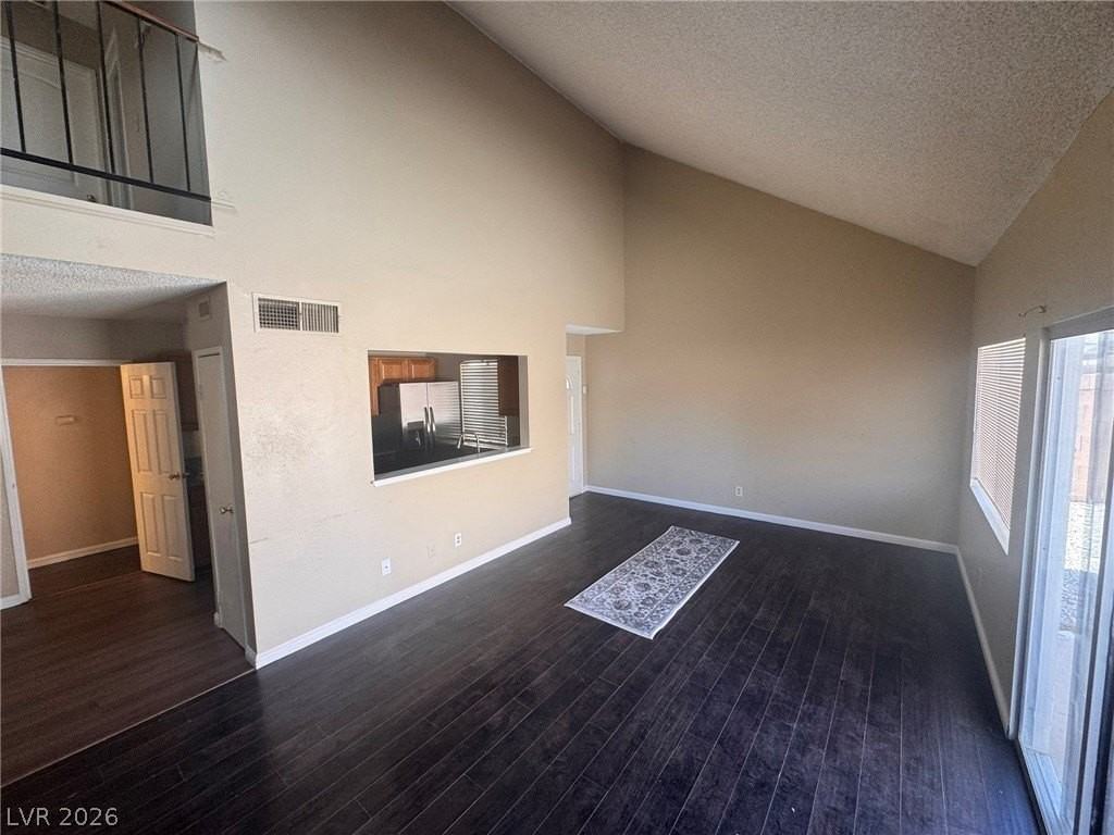 4446 Pureza Ave - Photo 4 of 37
