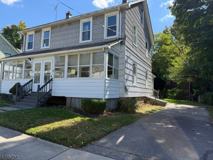 32 Willard St - Photo 1 of 1