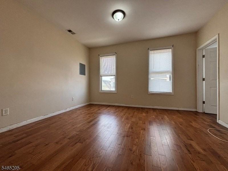 225 Ripley Pl #3 - Photo 4 of 9