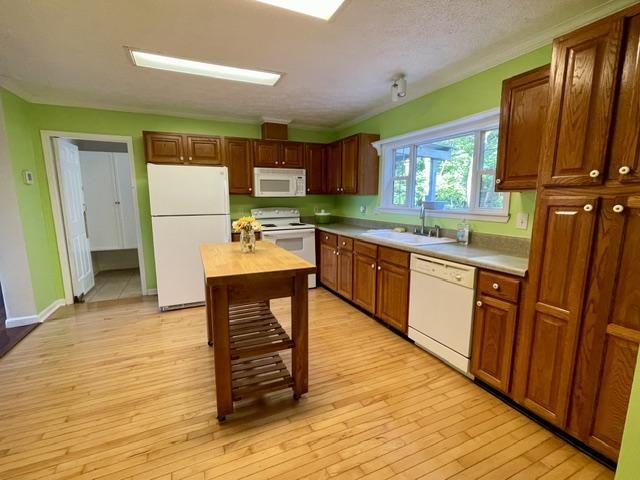 36 Afternoon Dr - Photo 7 of 10