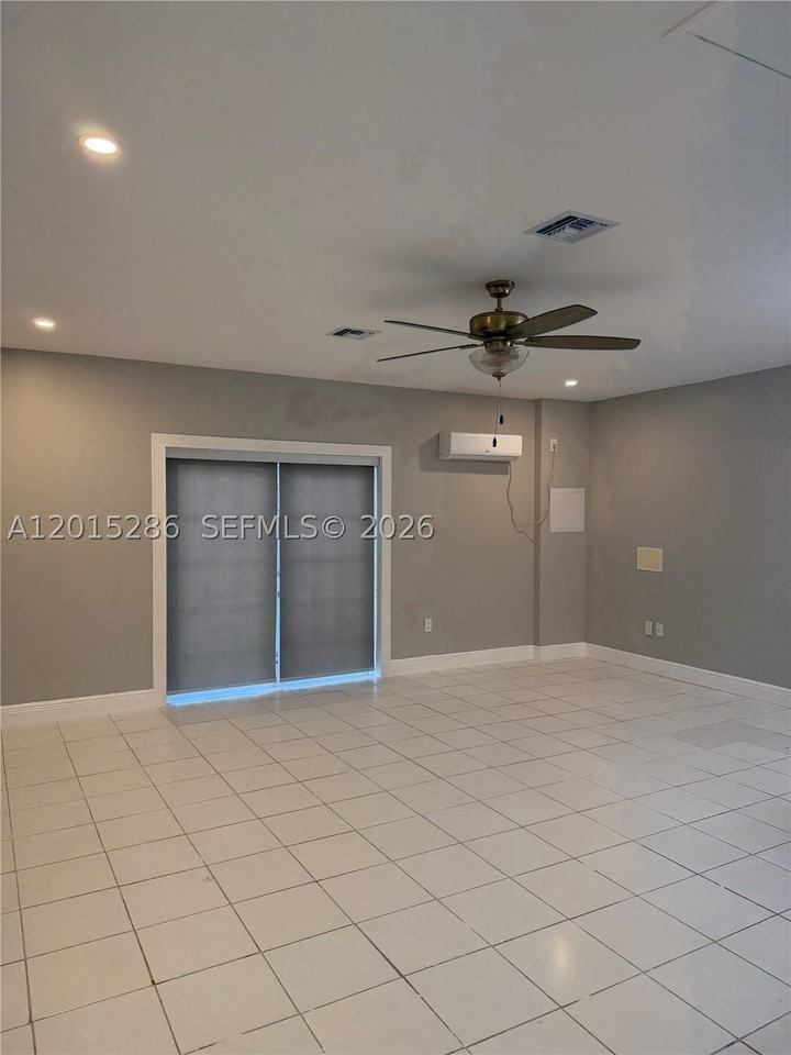 7425 Sw 118th St #0 - Photo 6 of 21
