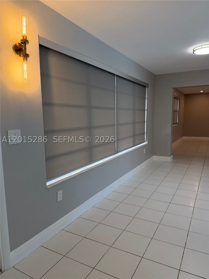 7425 Sw 118th St #0 - Photo 7 of 21