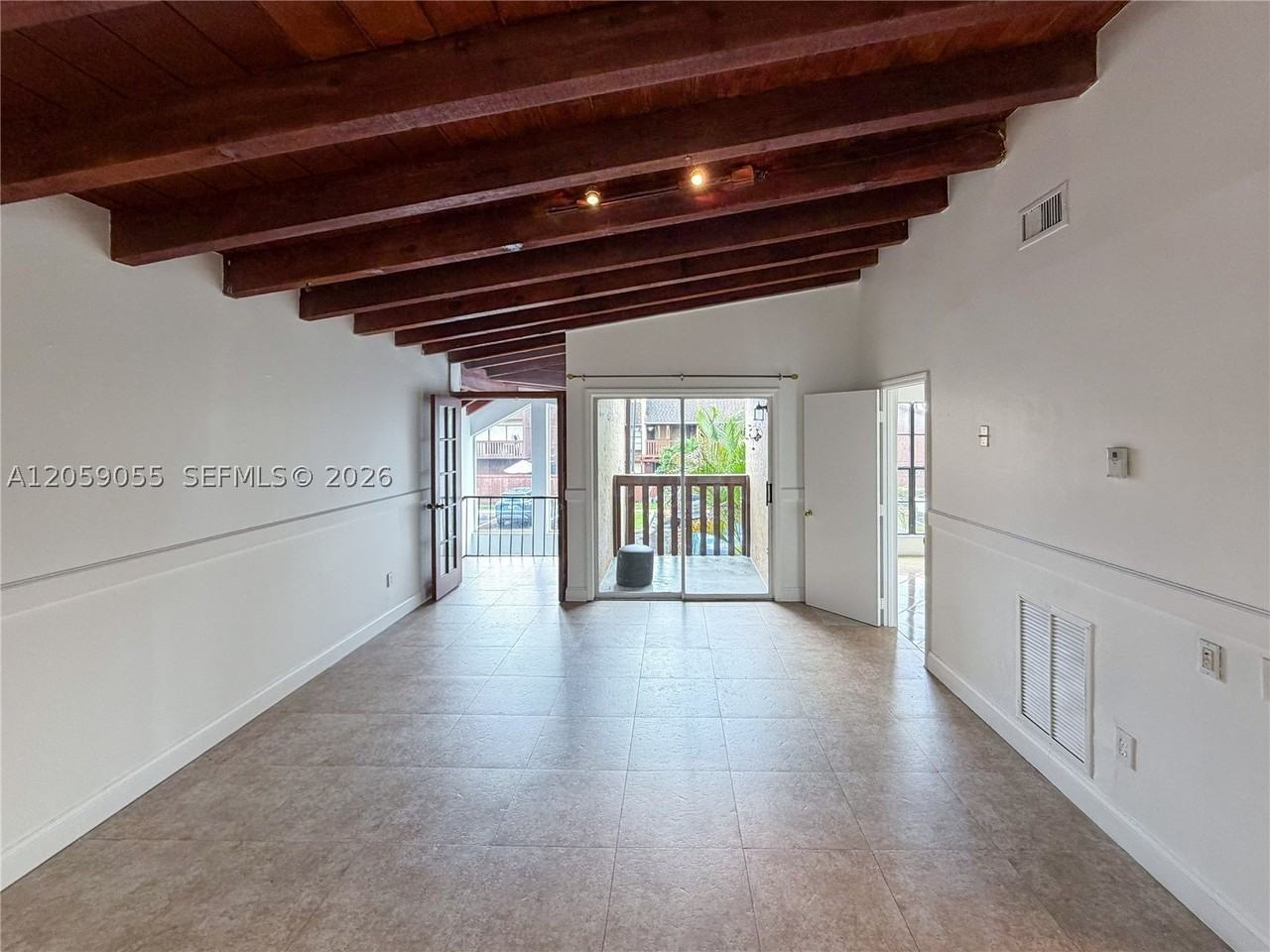 6211 Sw 116th Pl #F - Photo 6 of 22