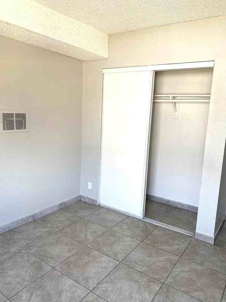 14000 Foothill Blvd - Photo 7 of 10