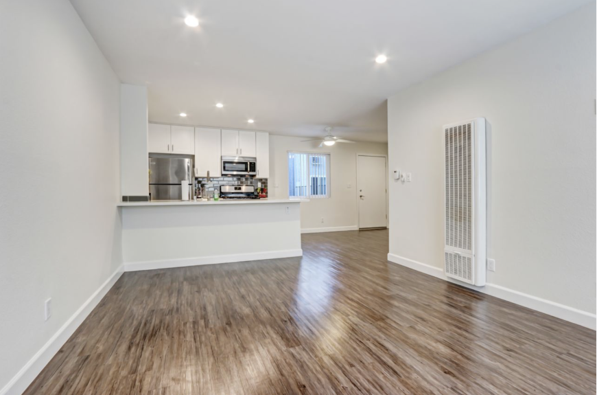 14851 Vanowen St - Photo 2 of 10