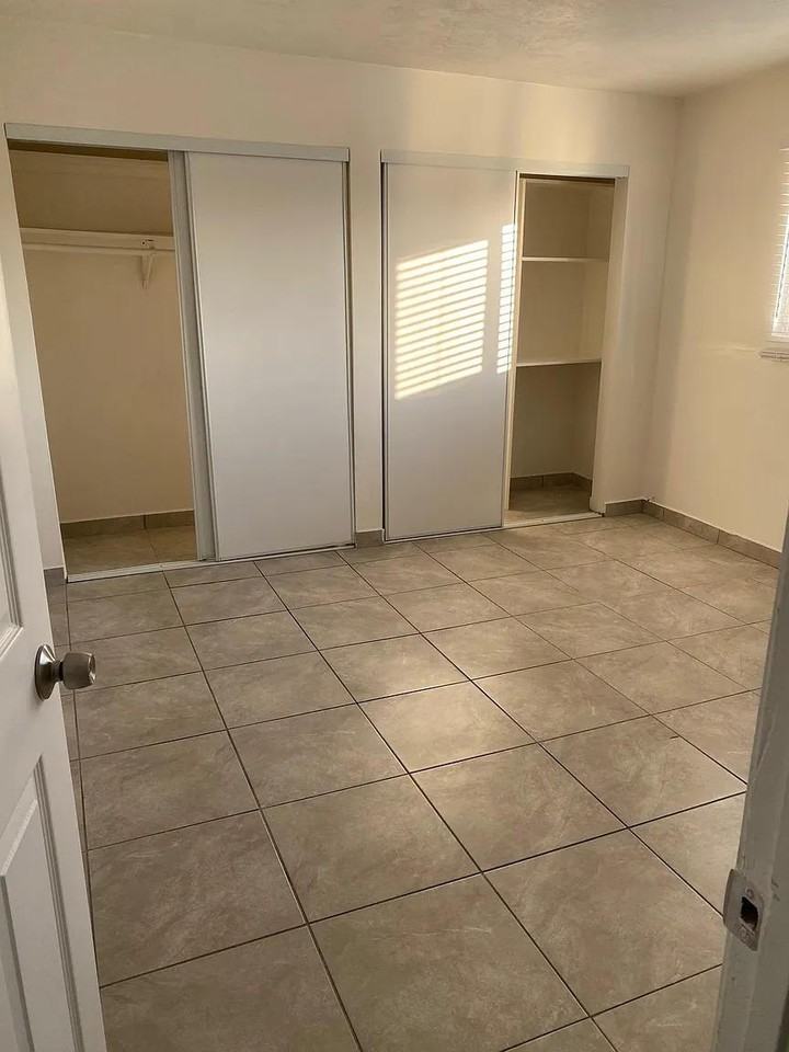 13988 Foothill Blvd - Photo 5 of 9