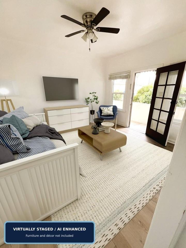 168 1/2 S Avenue 53 - Photo 2 of 8