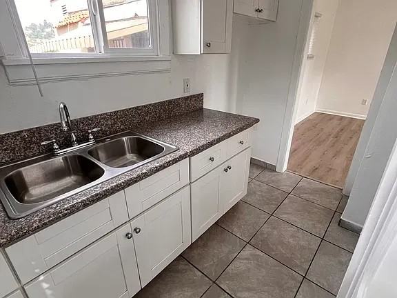 168 1/2 S Avenue 53 - Photo 4 of 8