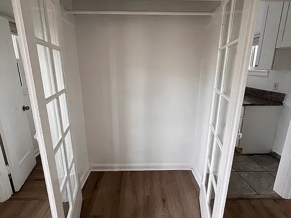168 1/2 S Avenue 53 - Photo 5 of 8
