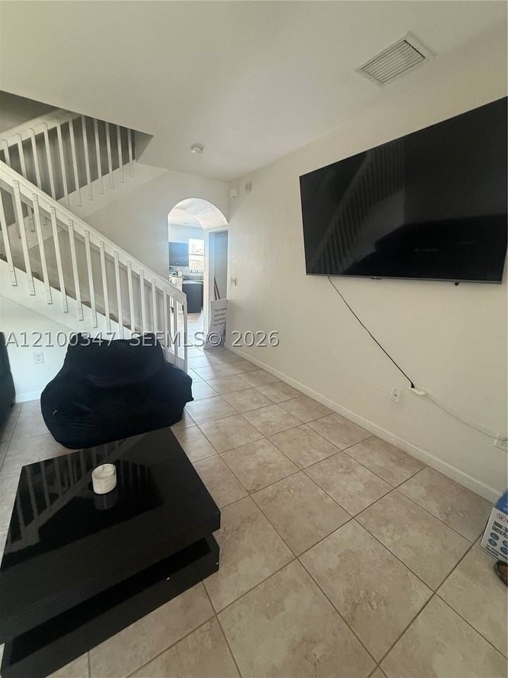 23805 Sw 117th Ct #23805 - Photo 4 of 11
