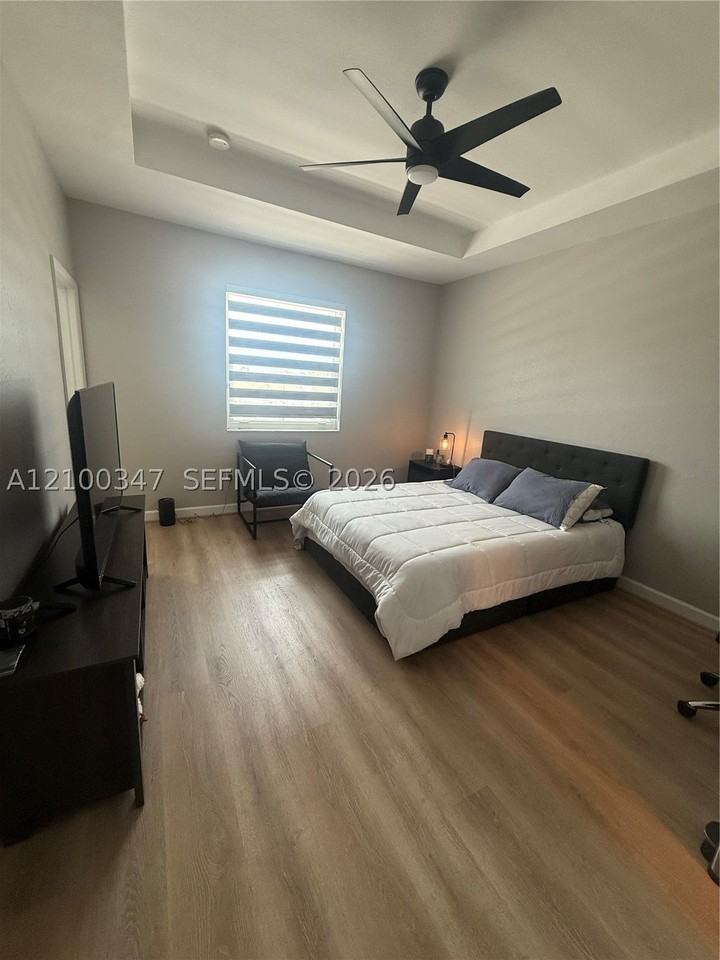 23805 Sw 117th Ct #23805 - Photo 5 of 11