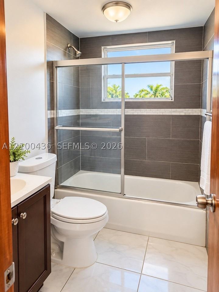 1131 Sw 14th Ave #1 - Photo 7 of 11
