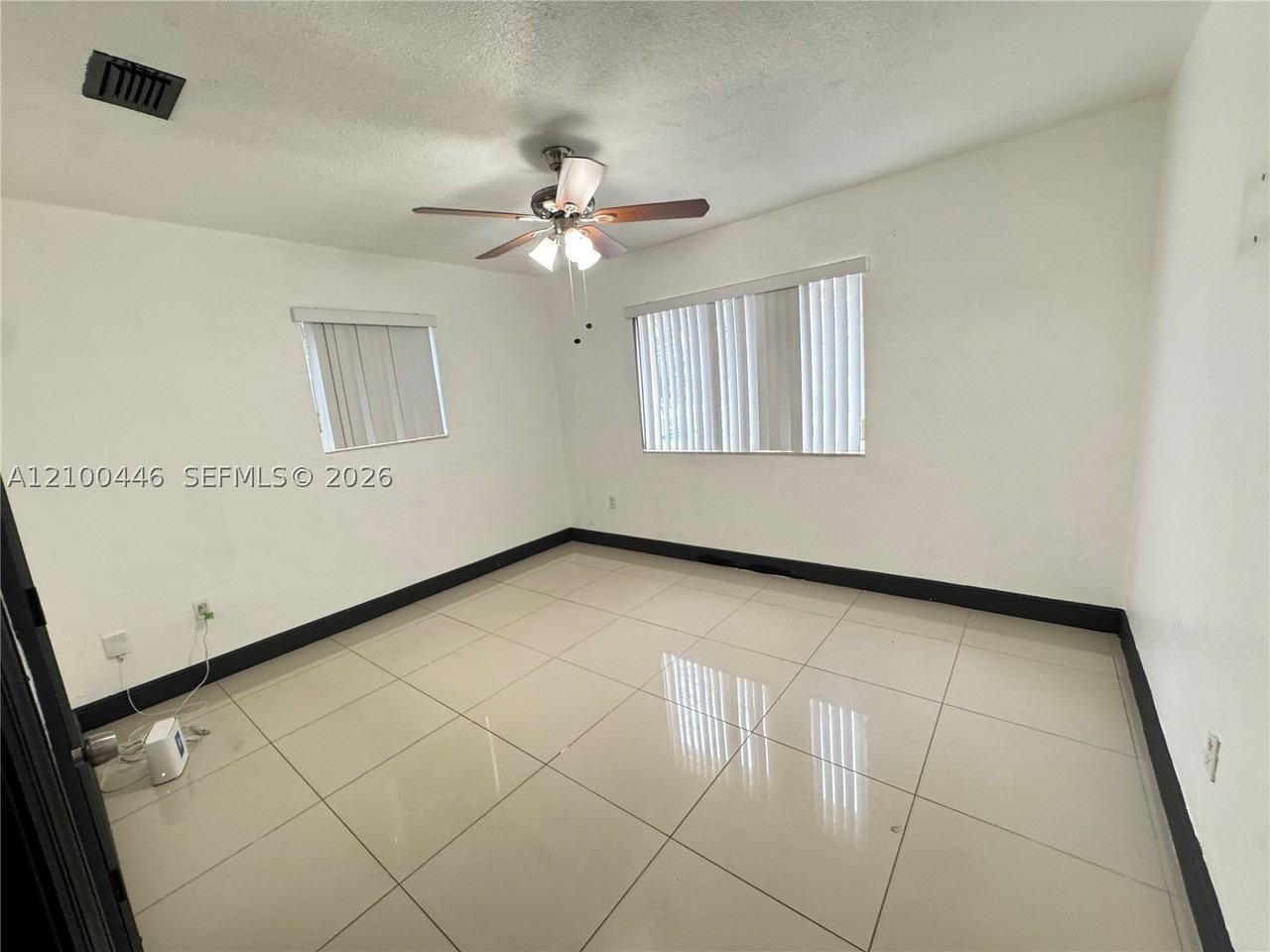 2921 Nw 94th St #2921 - Photo 6 of 9