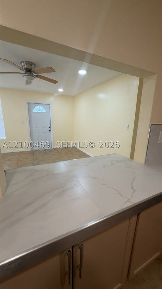 801 4th St - Photo 3 of 12