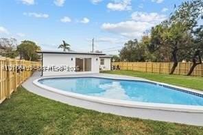 916 Sw 7th Ave - Photo 7 of 20
