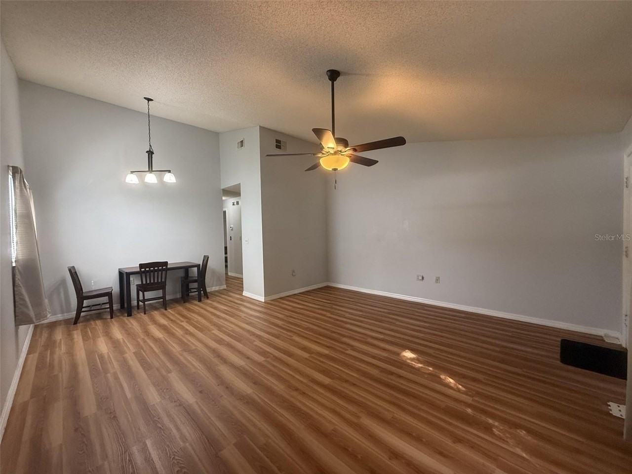 6329 Conductor Ct - Photo 4 of 32