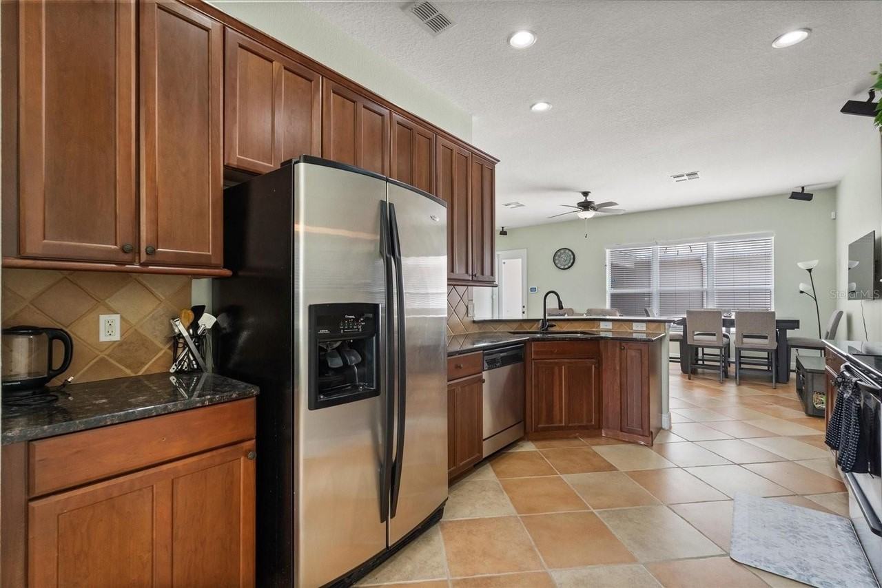 1530 Tally Cir - Photo 6 of 34